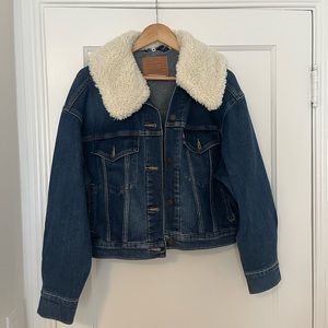 Levi’s Denim Jacket with Shearling Collar